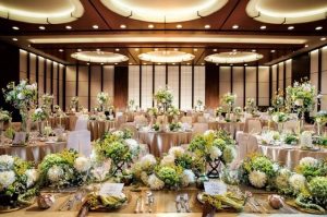 結婚式場の見学で聞くことは 確認すべきポイントを徹底解説